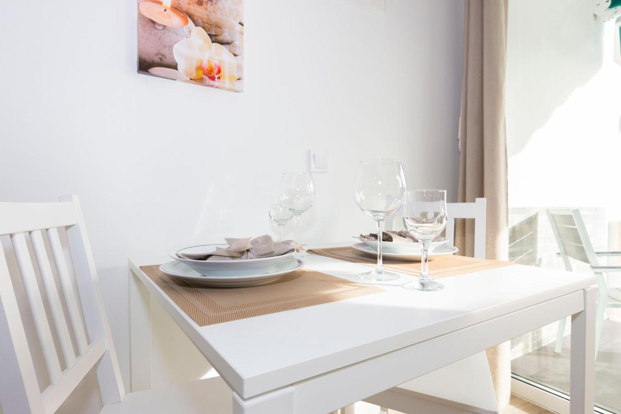 K2 Playa Del Ingles By Homestaygrancanaria San Bartolomé Buitenkant foto
